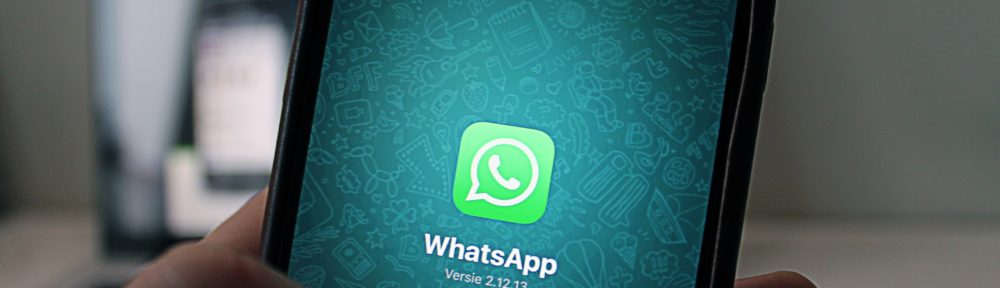 WhatsApp security flaw